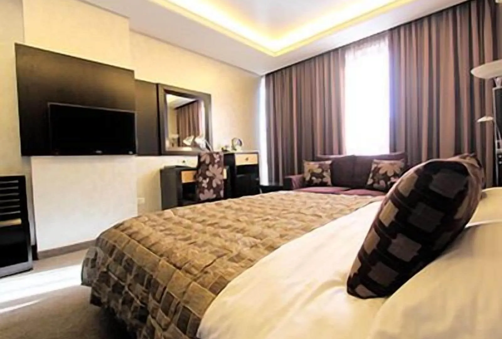 Elite Hotel & Spa Beirut 4*,  Lebanon